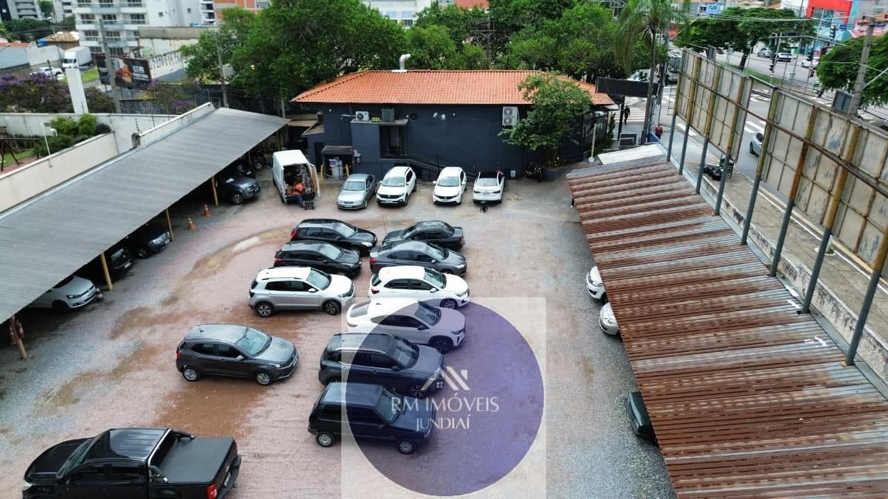 Terreno de 2.289 m² à venda em Anhangabaú — foto 1