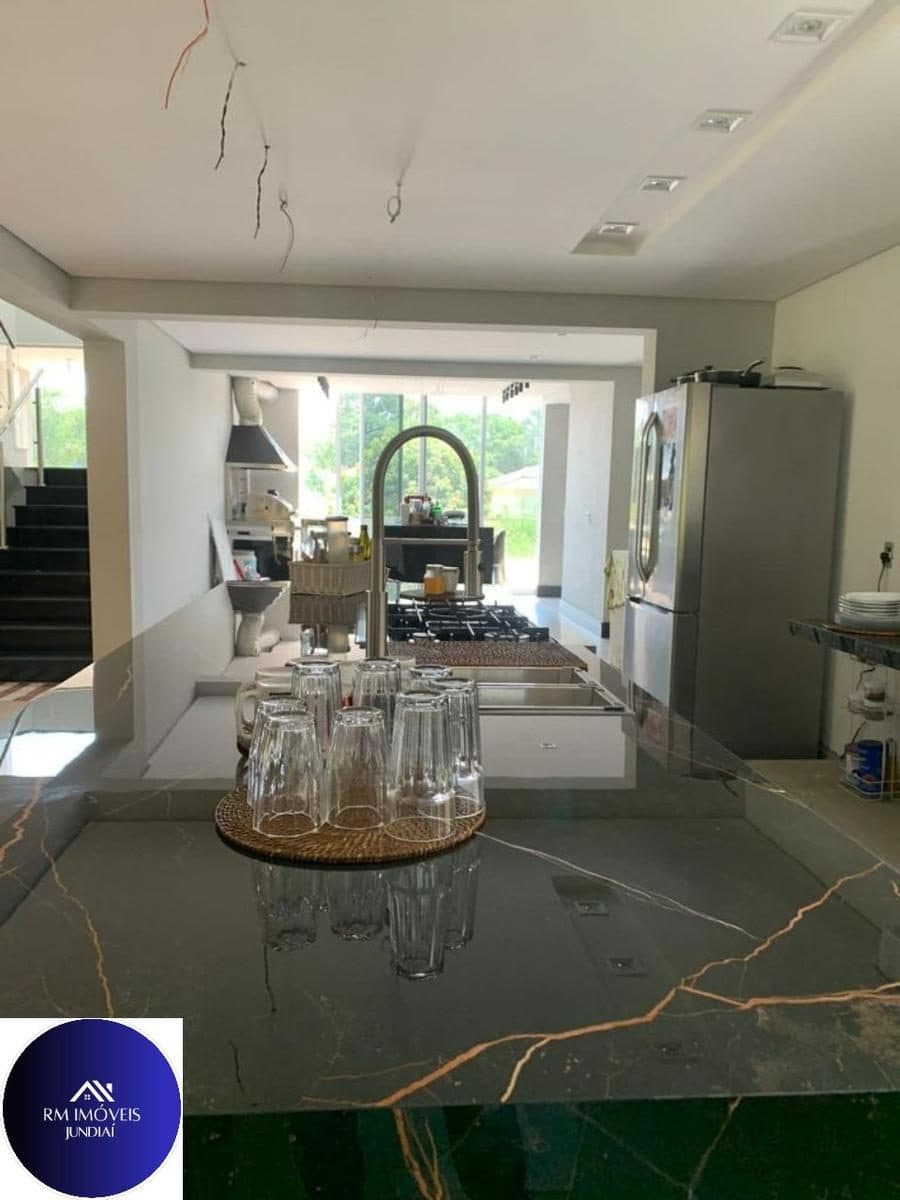 Casa com 5 quartos à venda em Jundiaí Mirim — foto 1