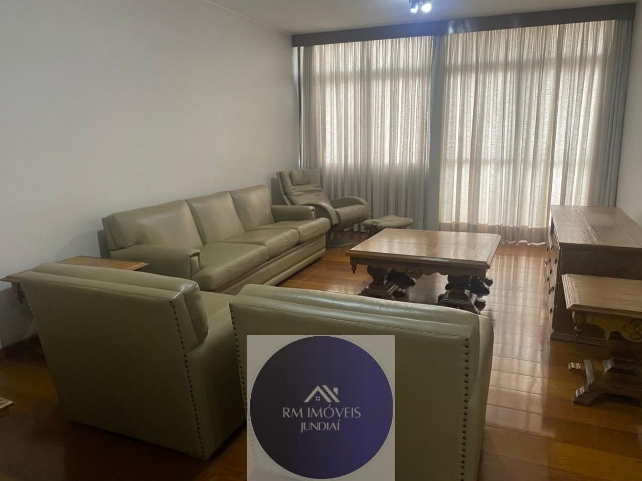 Apartamento com 3 quartos à venda em Centro — foto 1