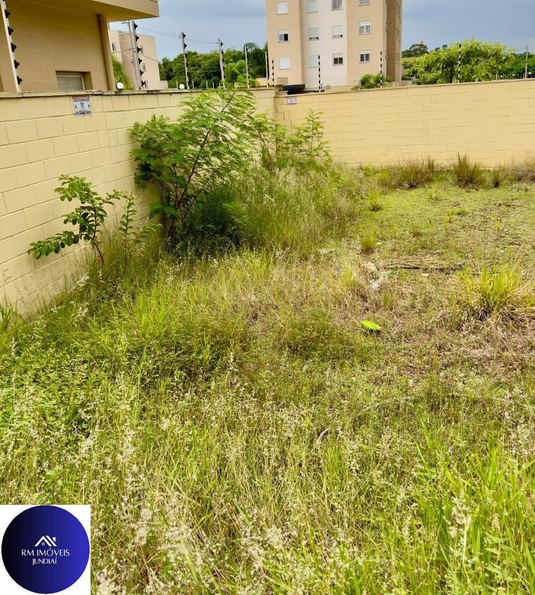 Terreno de 181 m² à venda em Residencial Santa Giovana — foto 1
