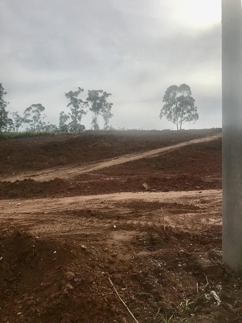 Terreno de 1.303 m² à venda em Jardim Colônia — foto 1