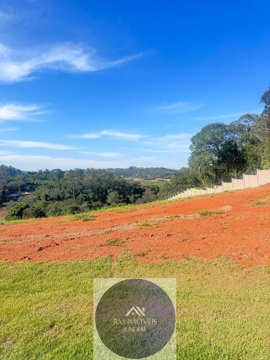 Terreno de 1.348 m² à venda em IVoturucaia — foto 1