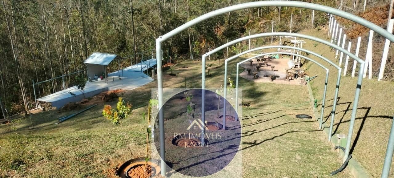Terreno de 1.321 m² à venda em Loteamento Capital Ville — foto 1