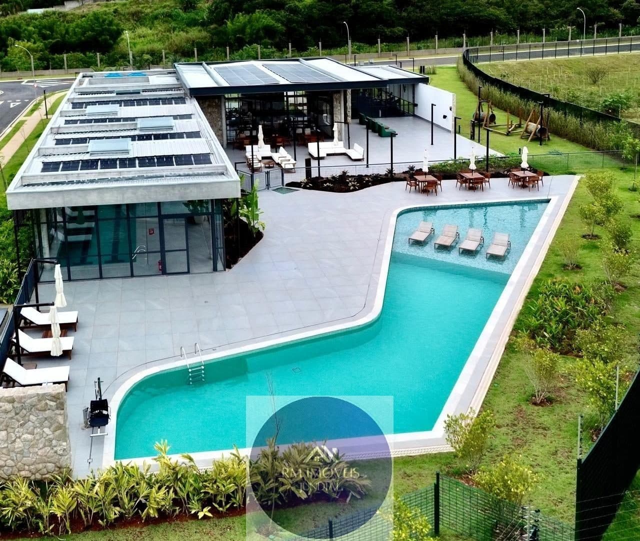 Terreno de 1.000 m² à venda em IVoturucaia — foto 1