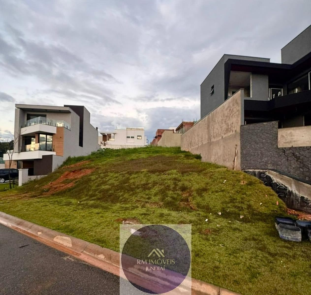 Terreno de 530 m² à venda em Jardim Novo Mundo — foto 1