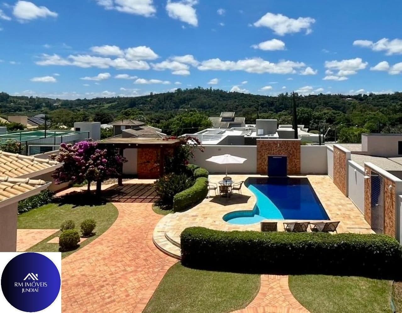 Casa com 4 quartos à venda em Jundiaí Mirim — foto 1