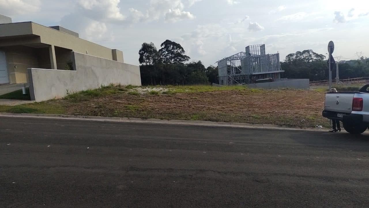 Terreno de 324 m² à venda em Jardim Celeste — foto 1