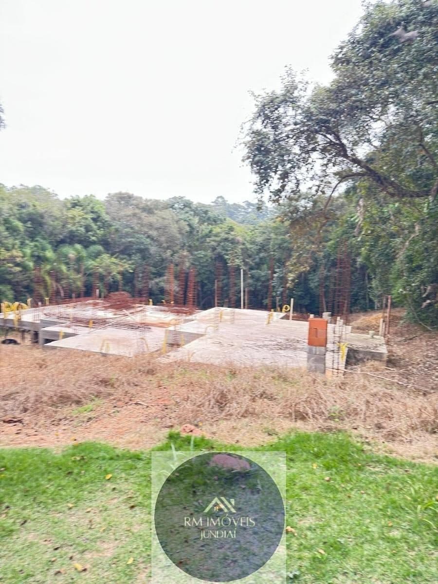 Terreno de 5.240 m² à venda em Caxambu — foto 1