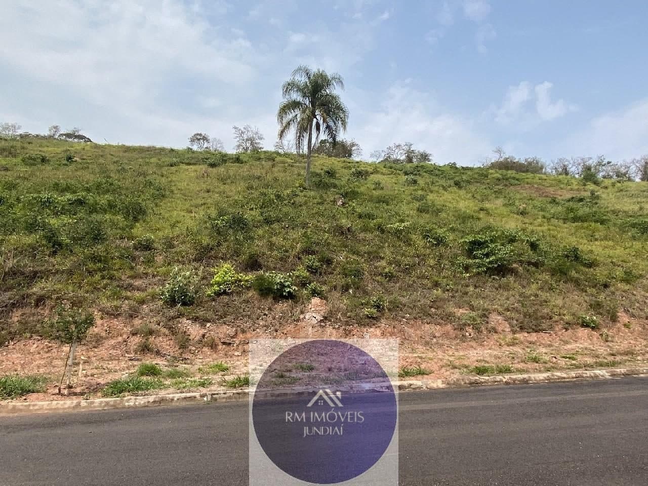 Terreno de 1.000 m² à venda em Caxambu — foto 1