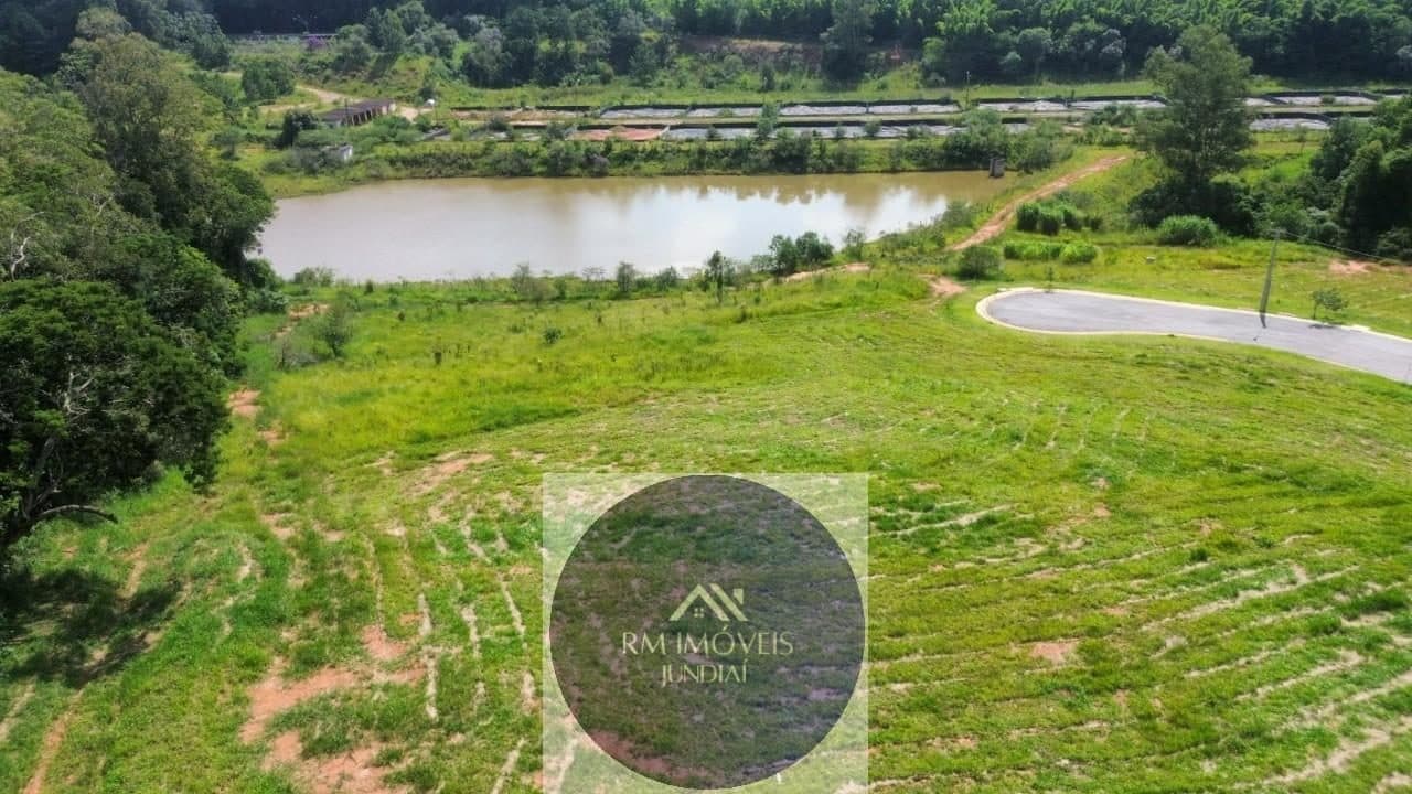 Terreno de 1.006 m² à venda em Caxambu — foto 1