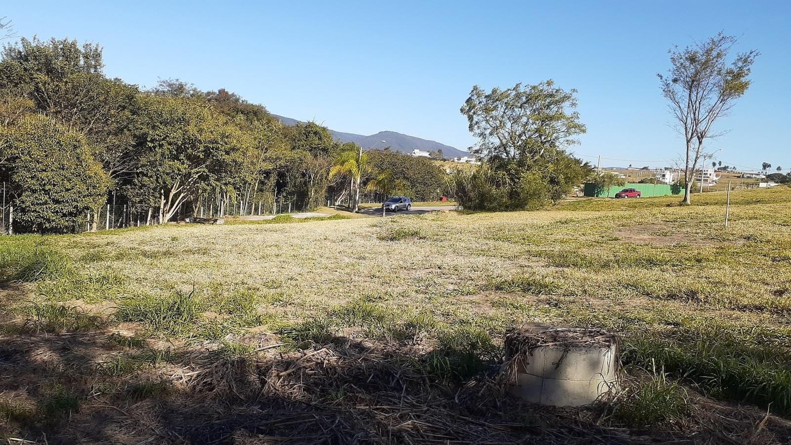 Terreno de 1.257 m² à venda em Medeiros — foto 1